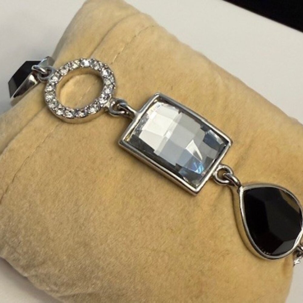 Lia Sophia "PARTY ON" Bracelet - Picture 8 of 12